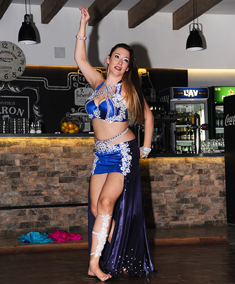 Aruena škola orijentalnog (trbušnog) plesa